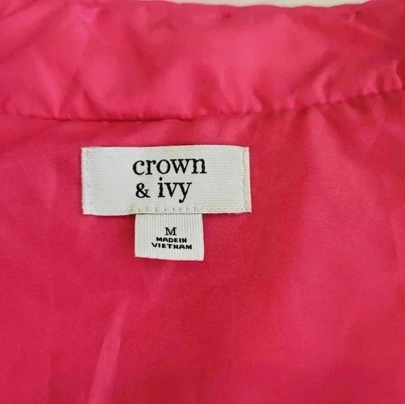 Crown & Ivy Pink Quilted Full Zip Vest Women's Size Medium - Picture 6 of 7